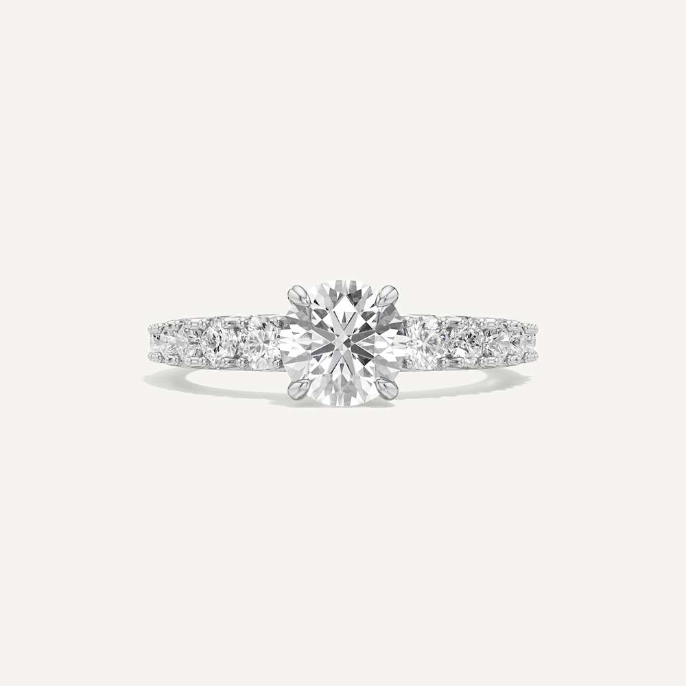 Graduated Side Stone Diamond