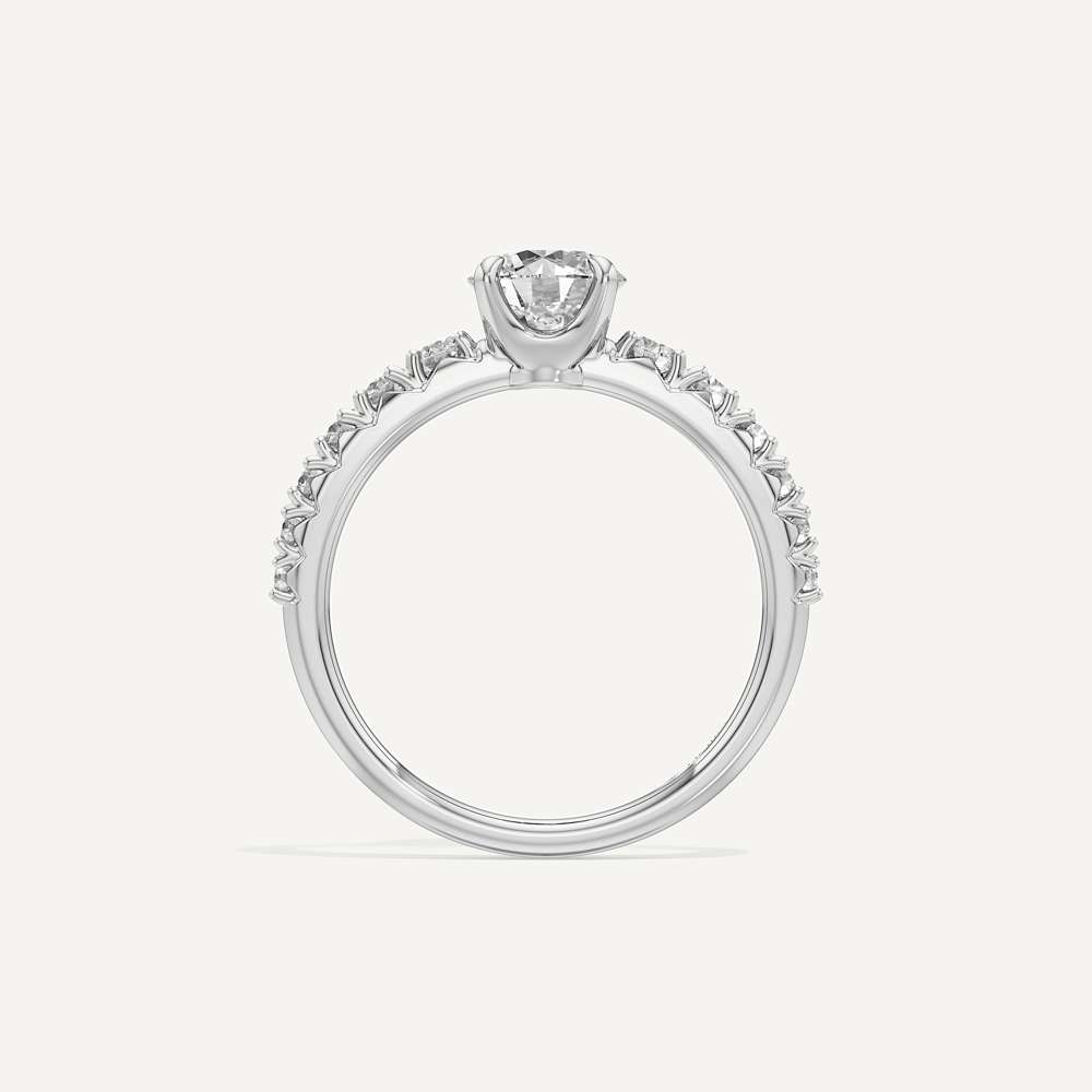 Graduated Side Stone Diamond