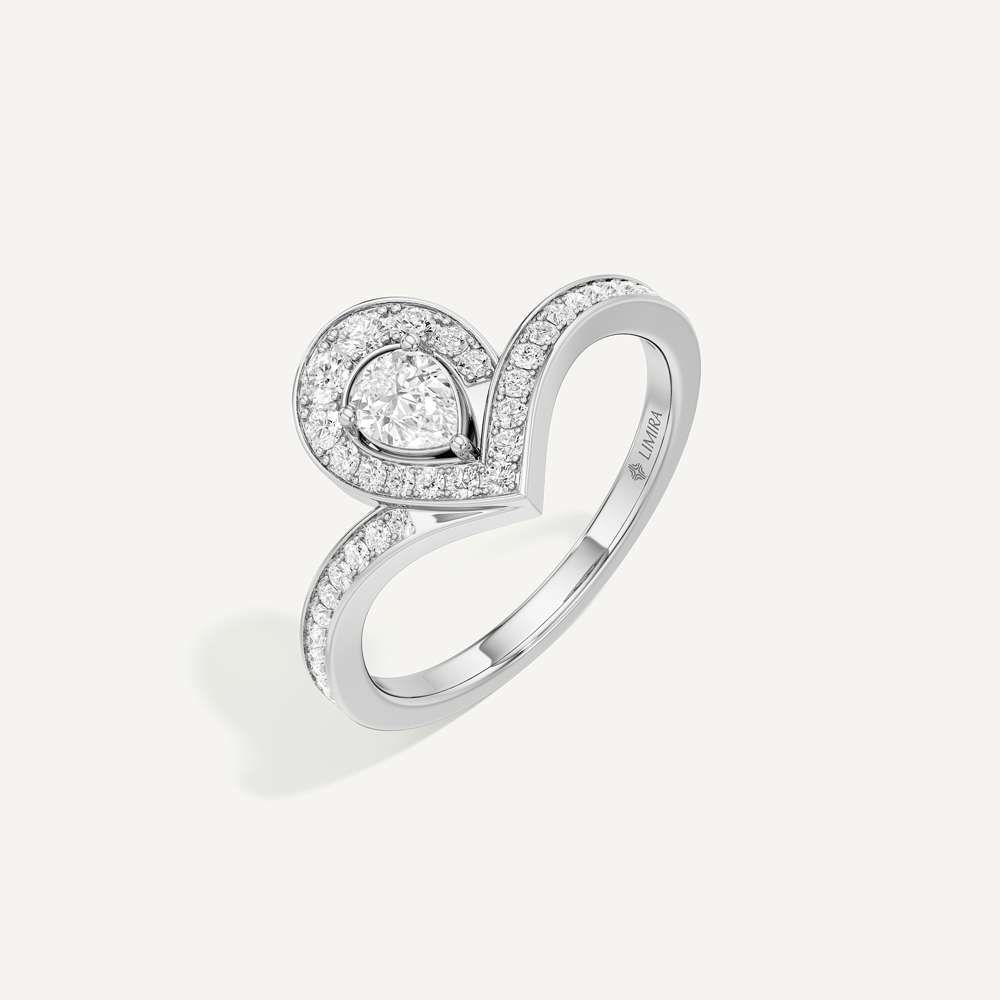 Bianca Pear Halo Diamond